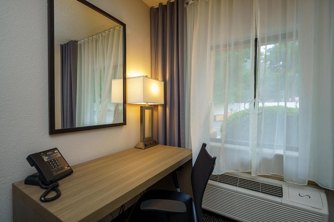 Wingate By Wyndham Brunswick Ga I-95 Hotel Ngoại thất bức ảnh